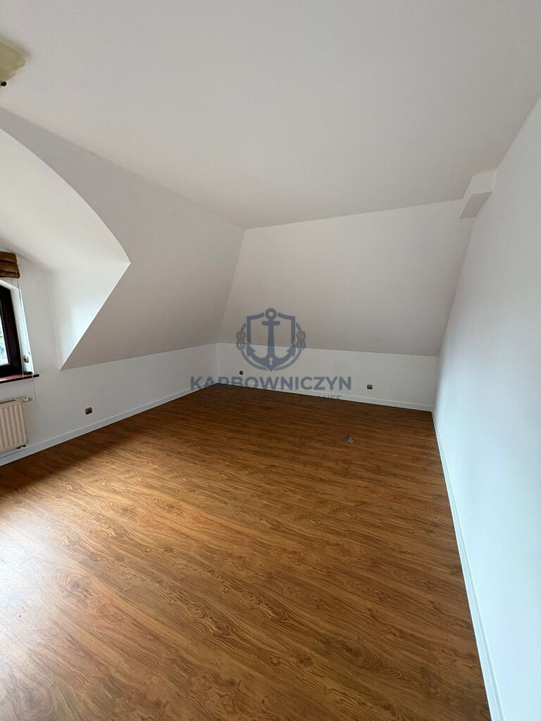 Dom Sprzedaż Dobra 8