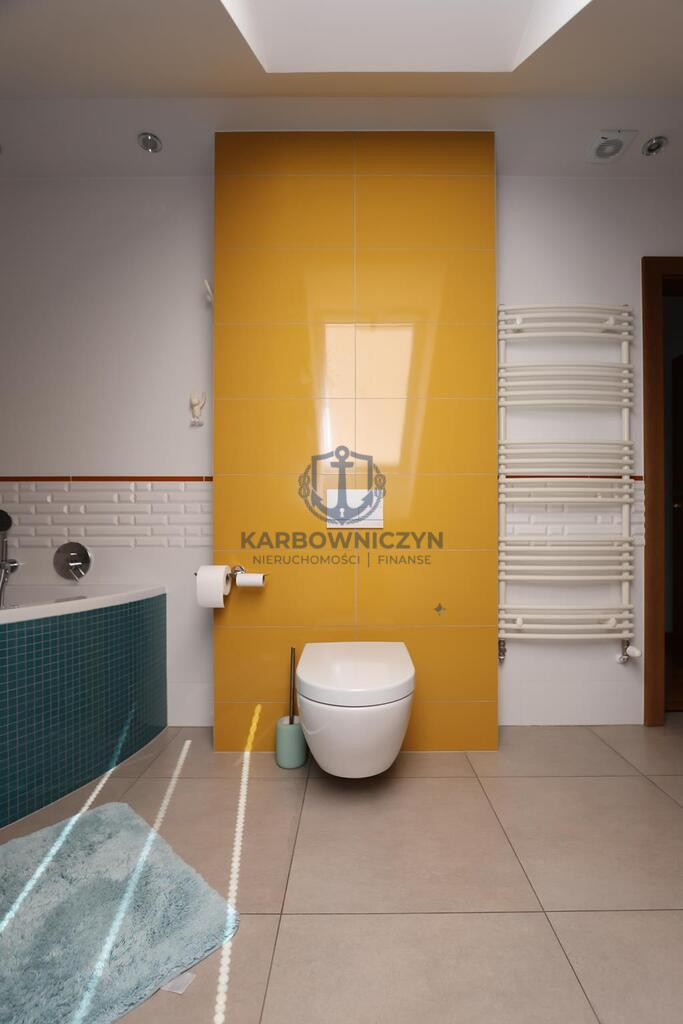 Dom Sprzedaż Białuń 32