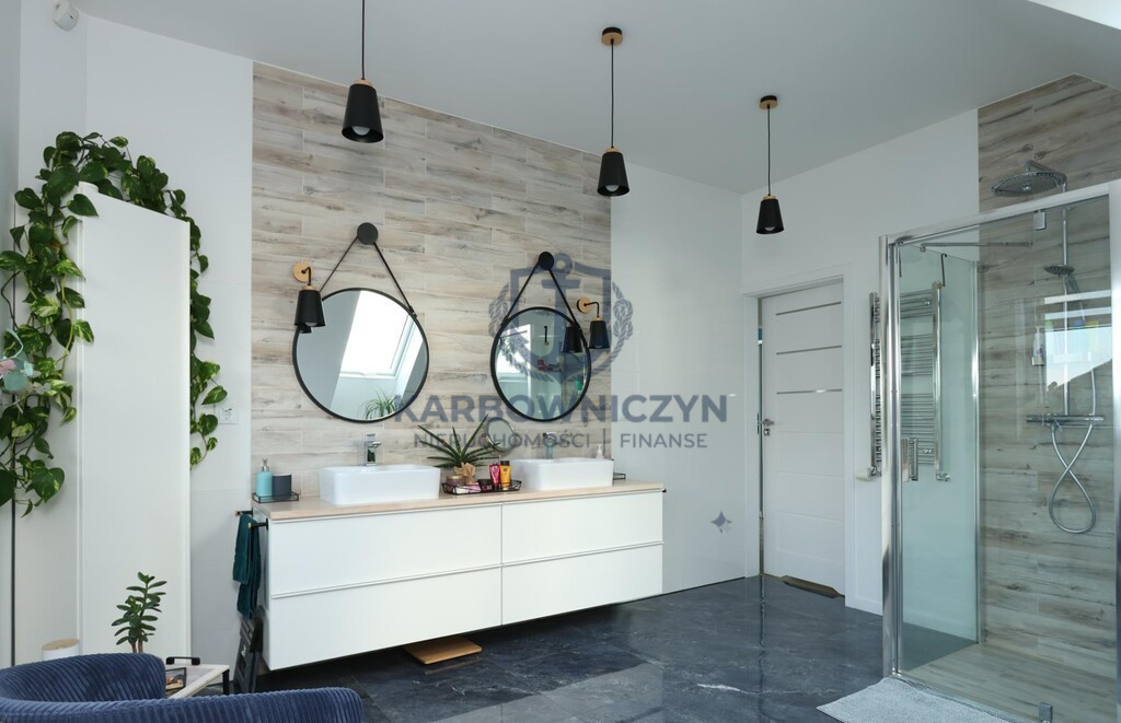 Dom Sprzedaż Białuń 22